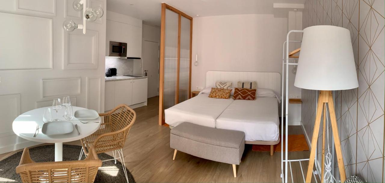 Apartamentos Succo Plasencia Buitenkant foto